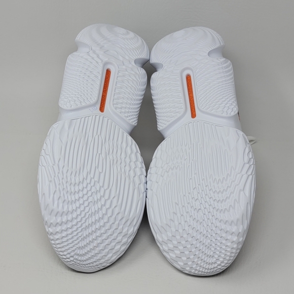 Under Armour Flow Breakthru 3 LE Women's Size 12 Sneakers Shoes 3026670-100 New - Picture 7 of 9